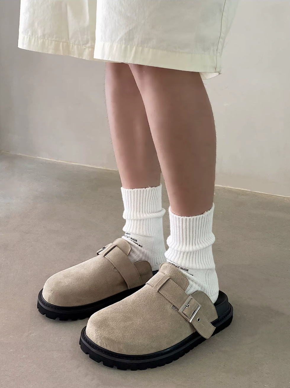 Nomad Lipāpā Worker Mule